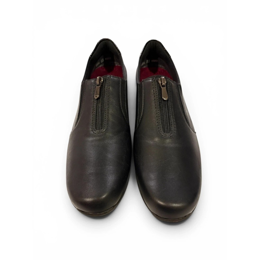 Munro Shoes - Berkley - Black - Leather - Woman's Loafers - Size: 10.5